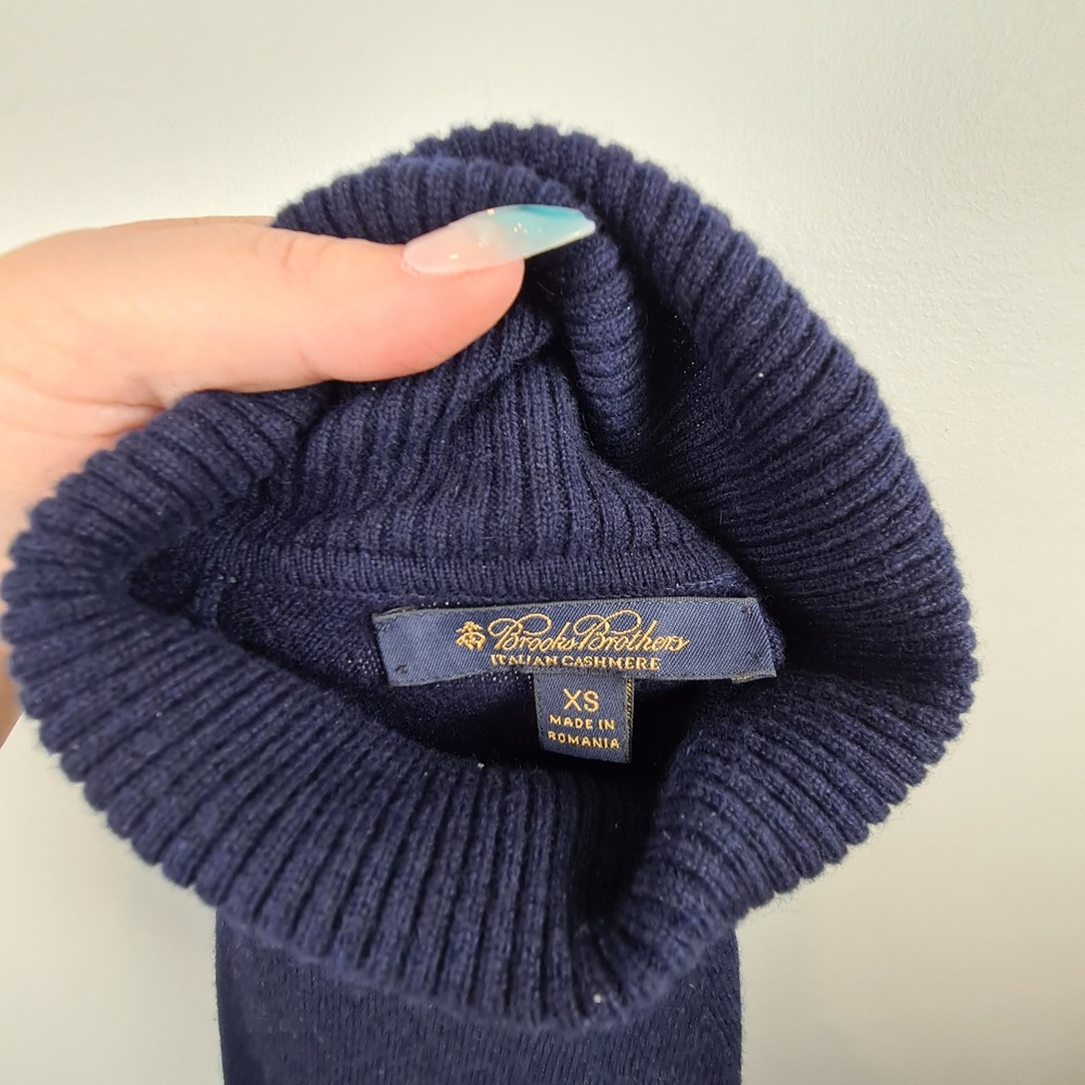 Brooks Brothers Navy Blue 100% Italian Cashmere Turtleneck Sweater Womens XS - Picture 2 of 6